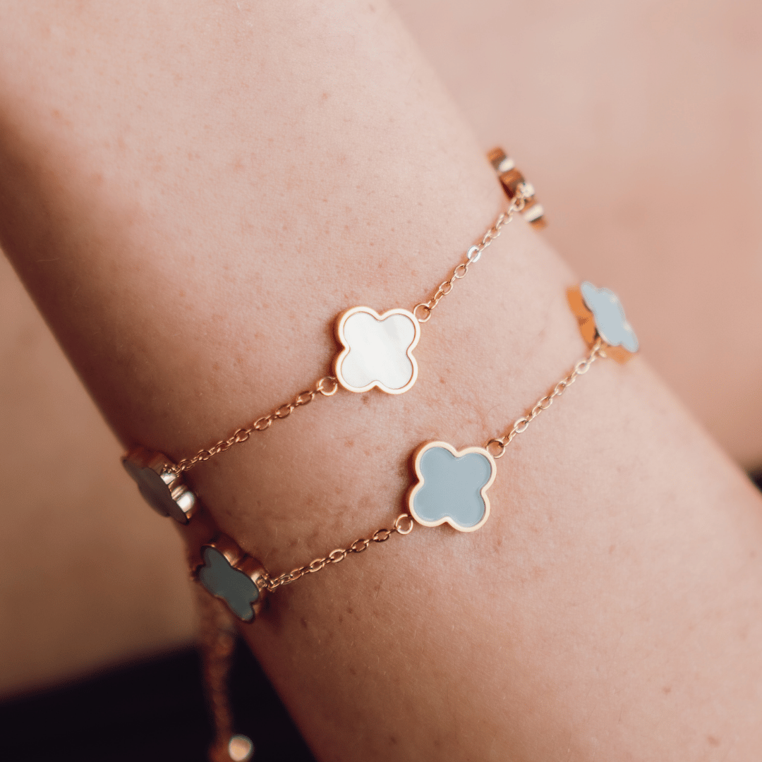Baby Blue Clover