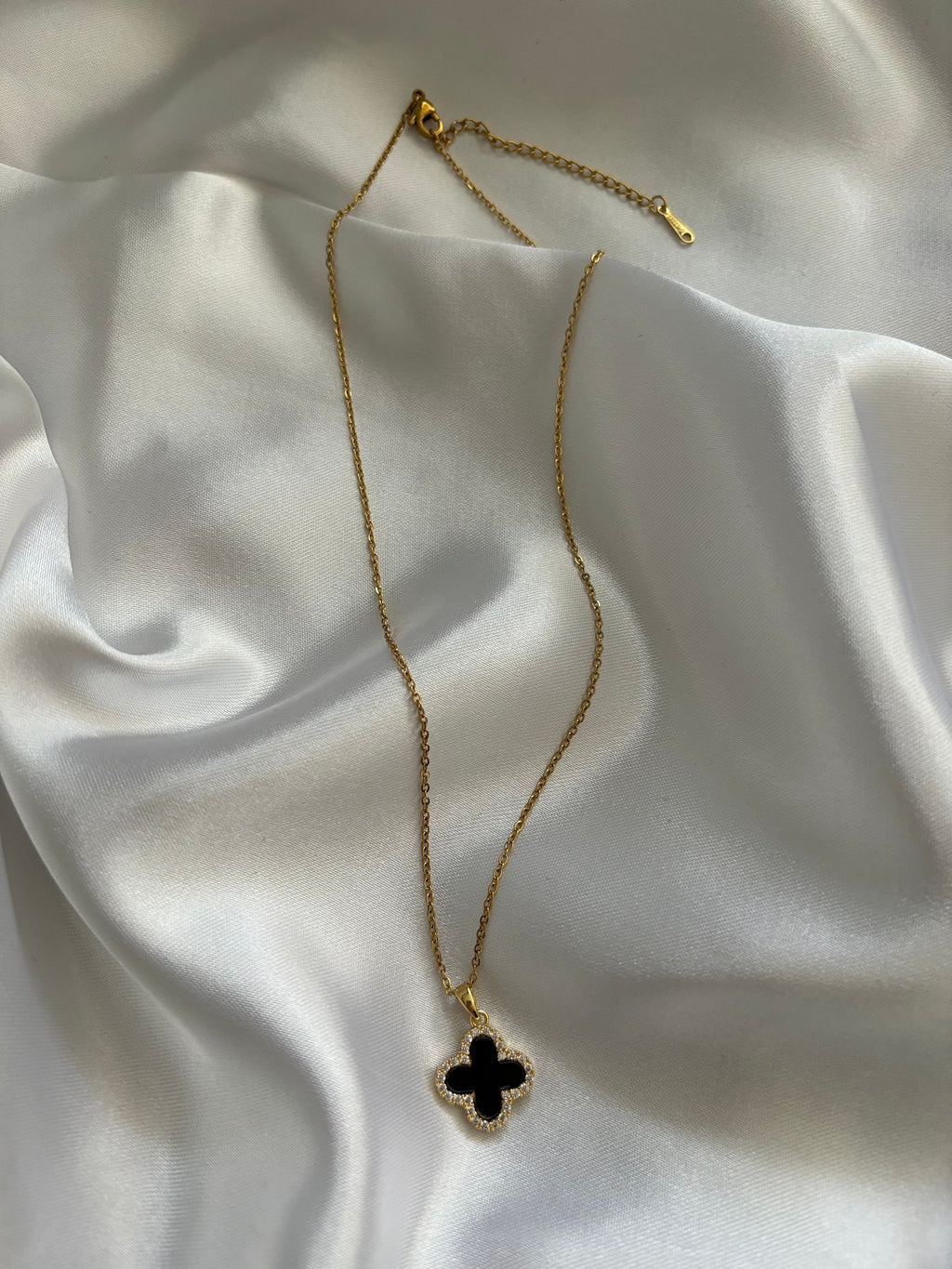 Black Clover Crystal