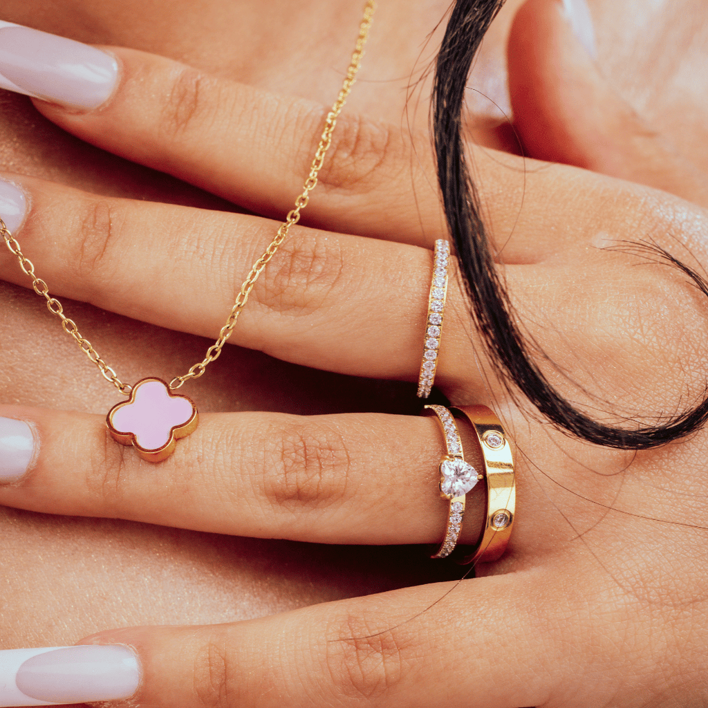 Baby Pink Clover Trio