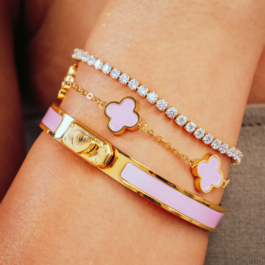 Baby Pink Clover Armband