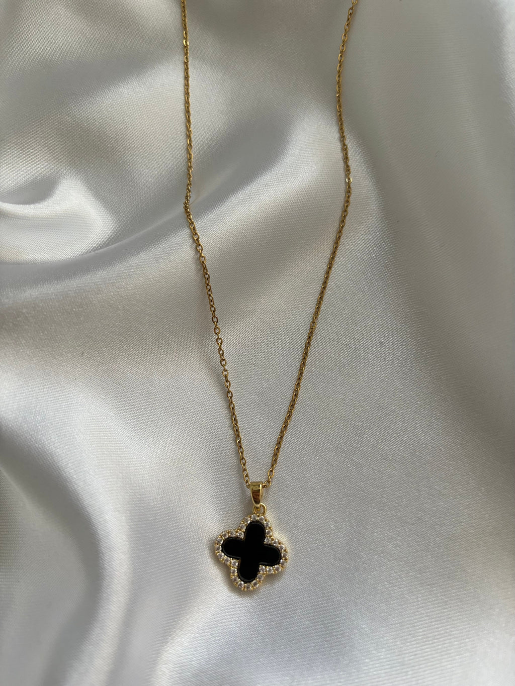 Black Clover Crystal