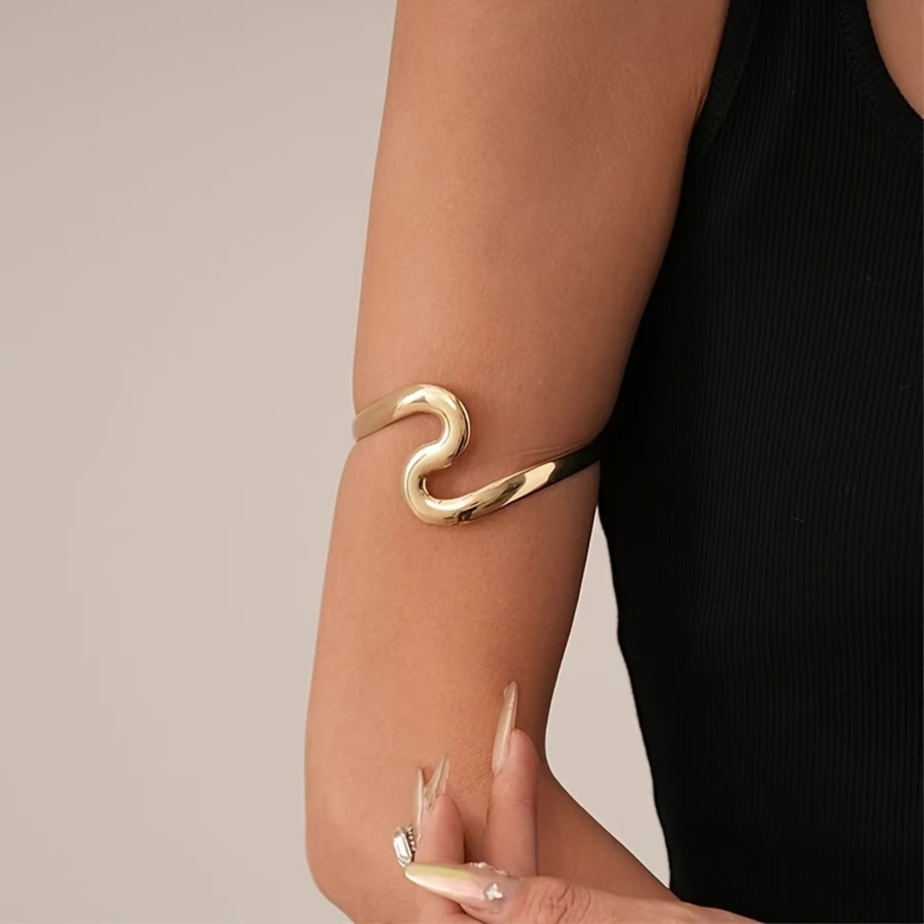 Trendiger und vielseitiger Armreif – Offenes Cuff-Armband für Damen
